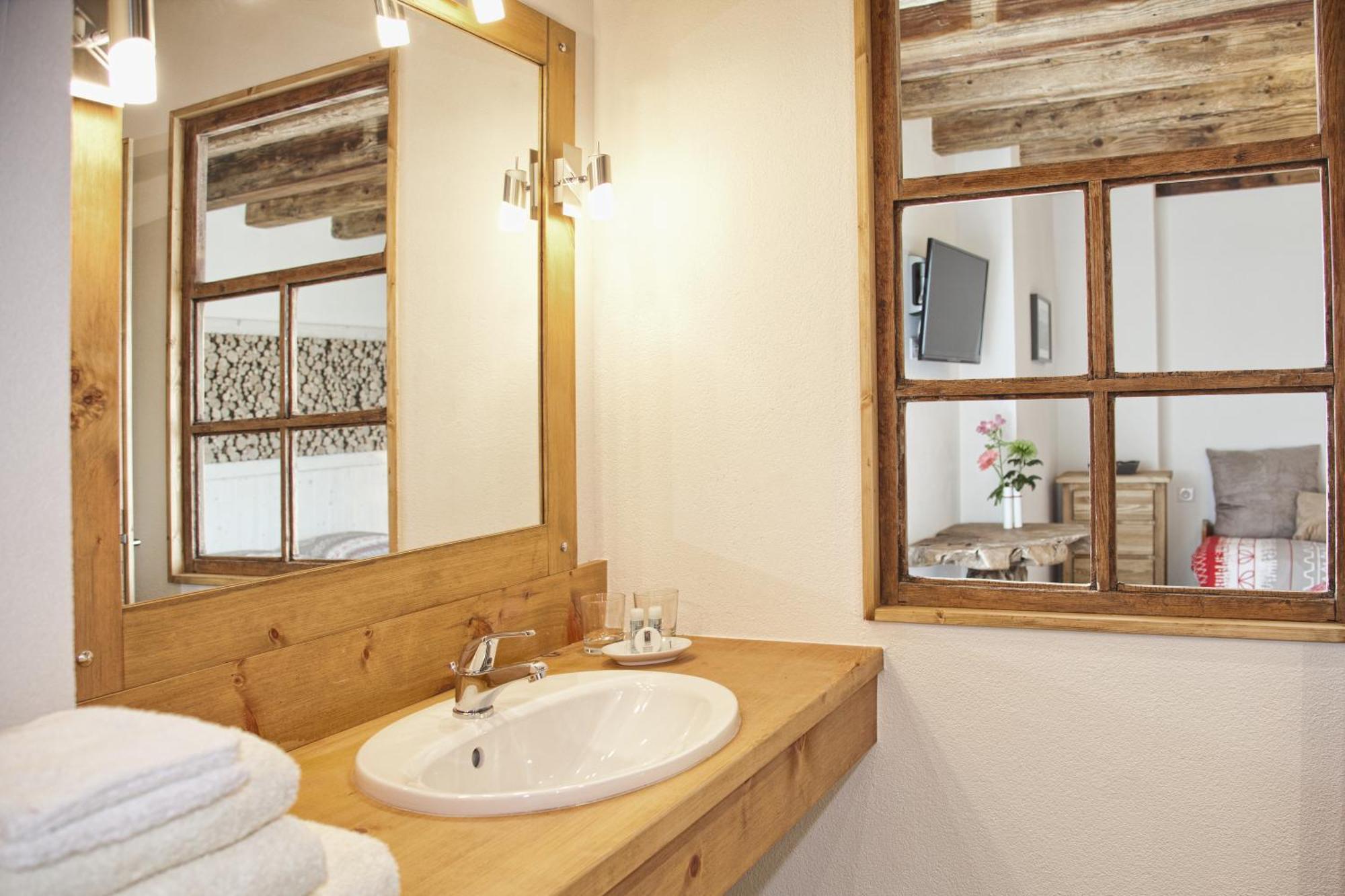 Chambres D'Hotes La Grangelitte Doussard Rum bild